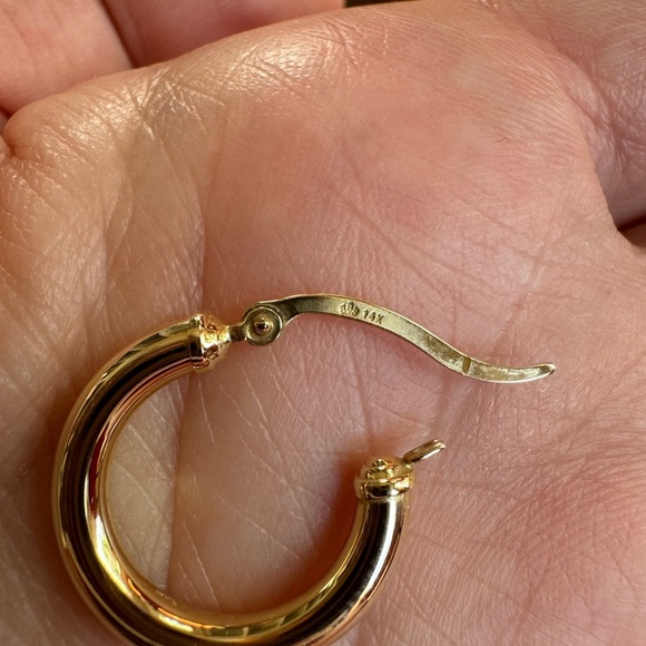 Zofia Day Co 14k Gold Tube Hoops - Picture 7 of 9